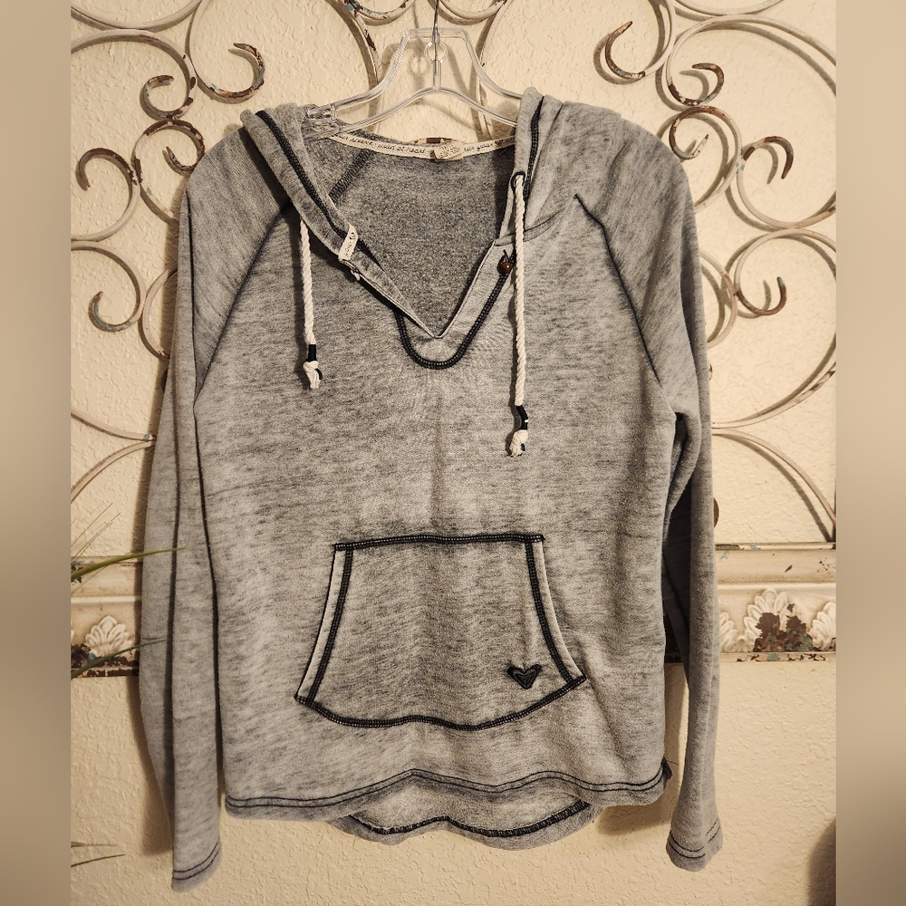 🦄 Roxy Beachy Pullover